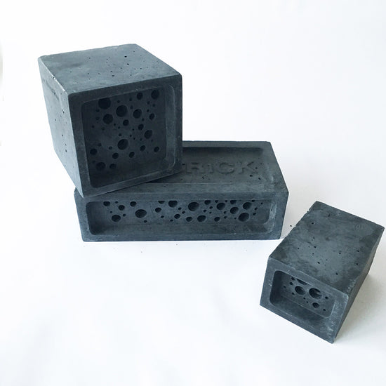 Large Bee Block bee house – Green&Blue