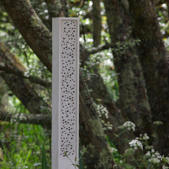 Bee Post in woodland stylish concrete